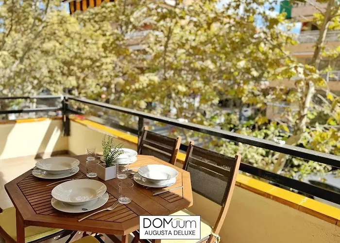 Domuum Holidays - Augusta Ii Apartman *