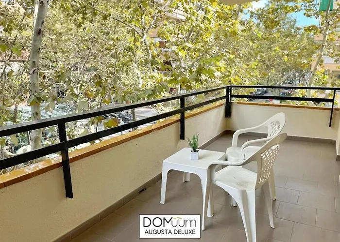 Domuum Holidays - Augusta Ii Apartman Salou